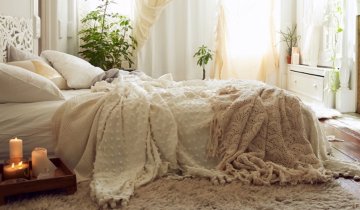 Nest-Worthy Newlywed Bedroom Goals via Instagram